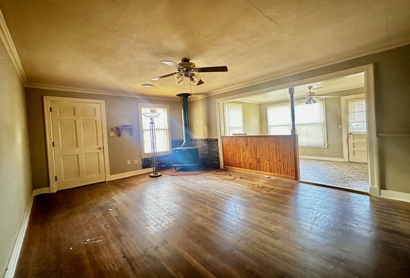 1108 WHITEHAVEN LN, Memphis, Tennessee 38116, 5 Bedroom Bedrooms, 2 Room Rooms,2.1 BathroomBathrooms,Residential,For Sale,WHITEHAVEN,0,10211212