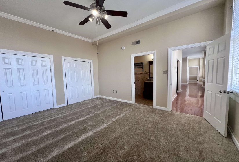 10 MAIN ST, Memphis, Tennessee 38103, 2 Bedrooms Bedrooms, 4 Rooms Rooms,2 BathroomsBathrooms,Residential,For Sale,MAIN,10211217