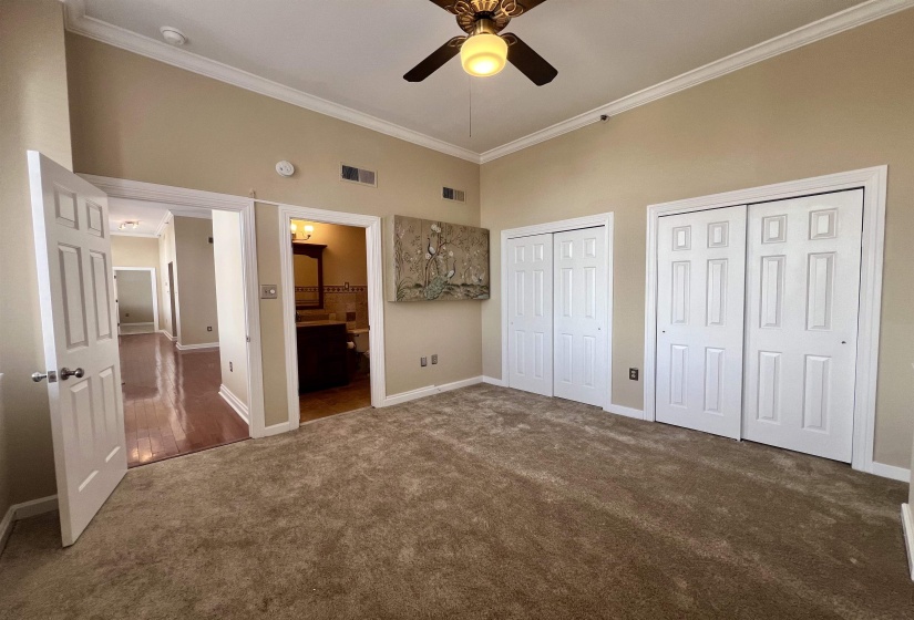 10 MAIN ST, Memphis, Tennessee 38103, 2 Bedrooms Bedrooms, 4 Rooms Rooms,2 BathroomsBathrooms,Residential,For Sale,MAIN,10211217