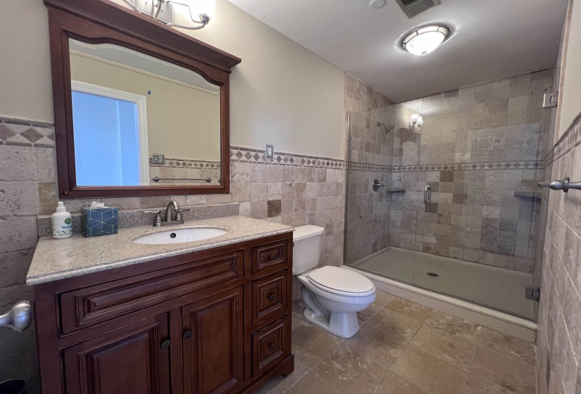 10 MAIN ST, Memphis, Tennessee 38103, 2 Bedrooms Bedrooms, 4 Rooms Rooms,2 BathroomsBathrooms,Residential,For Sale,MAIN,10211217