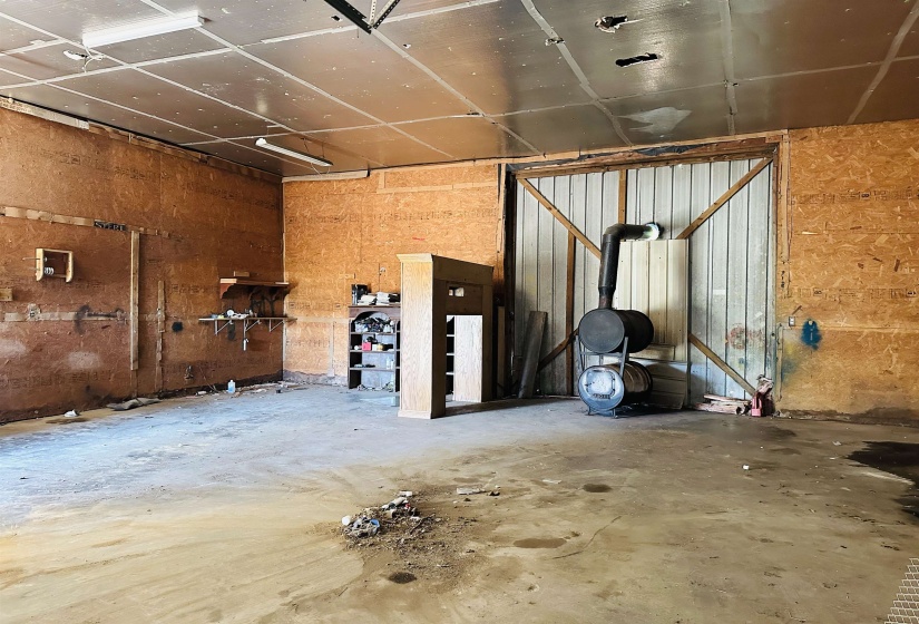 155 BORDEN LOOP, Crump, Tennessee 38327, ,Commercial/industrial,For Sale,BORDEN,10188823