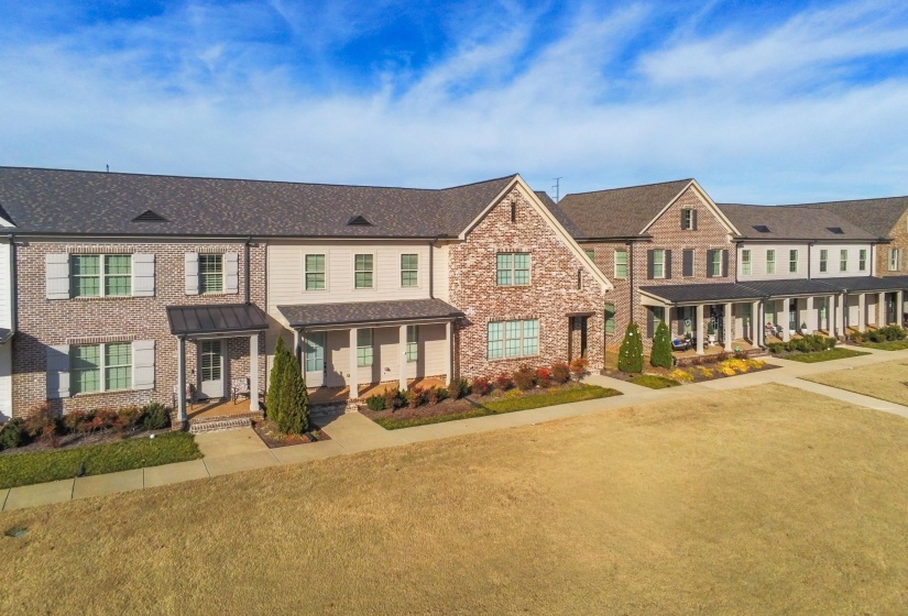 897 UFTON ALY, Collierville, Tennessee 38017, 3 Bedrooms Bedrooms, 5 Rooms Rooms,2.1 BathroomsBathrooms,Residential,For Sale,UFTON,10211242