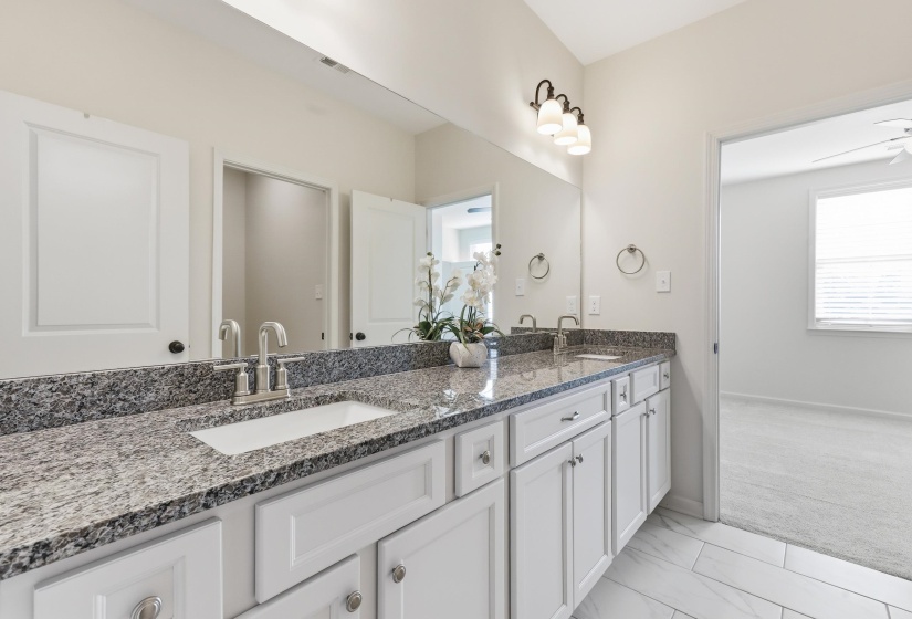 897 UFTON ALY, Collierville, Tennessee 38017, 3 Bedroom Bedrooms, 5 Room Rooms,2.1 BathroomBathrooms,Residential,For Sale,UFTON,0,10211242