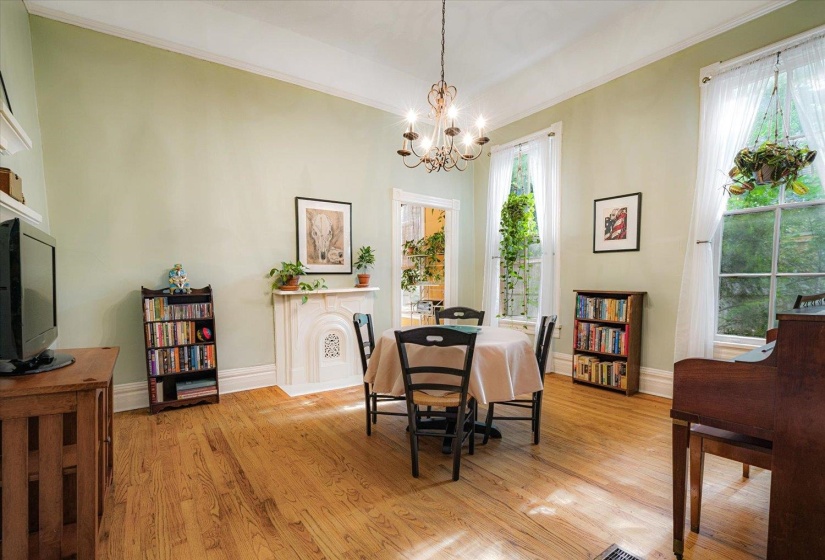 1785 GLENWOOD PL, Memphis, Tennessee 38104, 3 Bedrooms Bedrooms, 7 Rooms Rooms,2 BathroomsBathrooms,Residential,For Sale,GLENWOOD,10211274