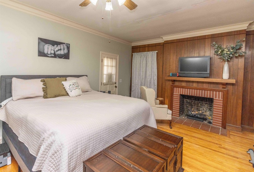 228 THIRD ST, Selmer, Tennessee 38375, 5 Bedrooms Bedrooms, 10 Rooms Rooms,3 BathroomsBathrooms,Residential,For Sale,THIRD,10211285