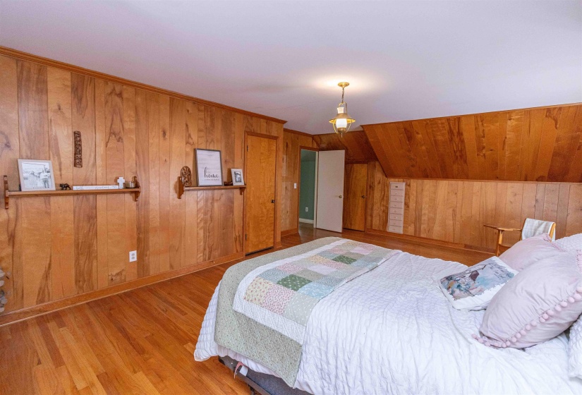 228 THIRD ST, Selmer, Tennessee 38375, 5 Bedrooms Bedrooms, 10 Rooms Rooms,3 BathroomsBathrooms,Residential,For Sale,THIRD,10211285
