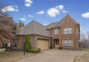 1190 WOODLAND MANOR BLVD, Unincorporated, Tennessee 38018, 5 Bedrooms Bedrooms, 10 Rooms Rooms,3 BathroomsBathrooms,Residential,For Sale,WOODLAND MANOR,10211304