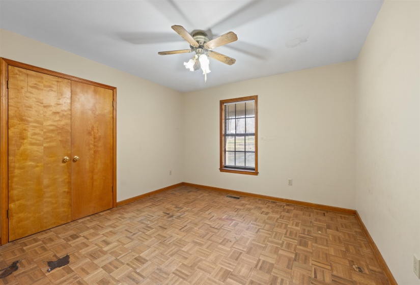 465 METRO RD, Eads, Tennessee 38028-3123, 5 Bedrooms Bedrooms, 9 Rooms Rooms,3 BathroomsBathrooms,Residential,For Sale,METRO,10211352