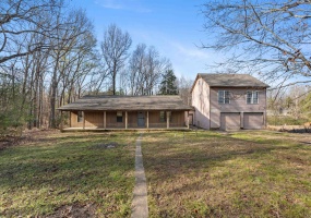 465 METRO RD, Eads, Tennessee 38028-3123, 5 Bedrooms Bedrooms, 9 Rooms Rooms,3 BathroomsBathrooms,Residential,For Sale,METRO,10211352
