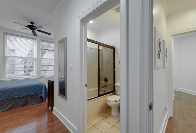 107 COURT AVE, Memphis, Tennessee 38103, 2 Bedrooms Bedrooms, 5 Rooms Rooms,2 BathroomsBathrooms,Residential,For Sale,COURT,10211402