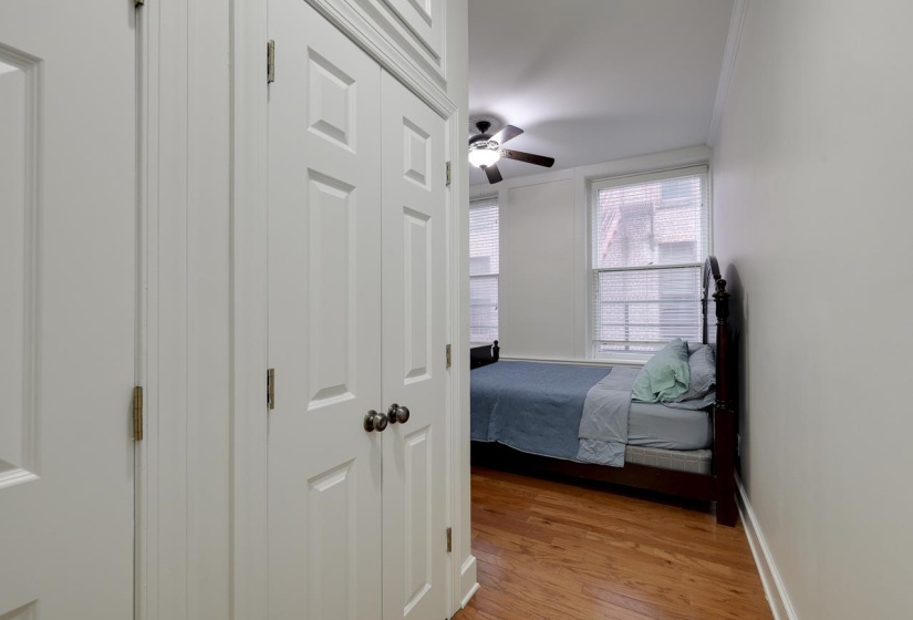 107 COURT AVE, Memphis, Tennessee 38103, 2 Bedrooms Bedrooms, 5 Rooms Rooms,2 BathroomsBathrooms,Residential,For Sale,COURT,10211402