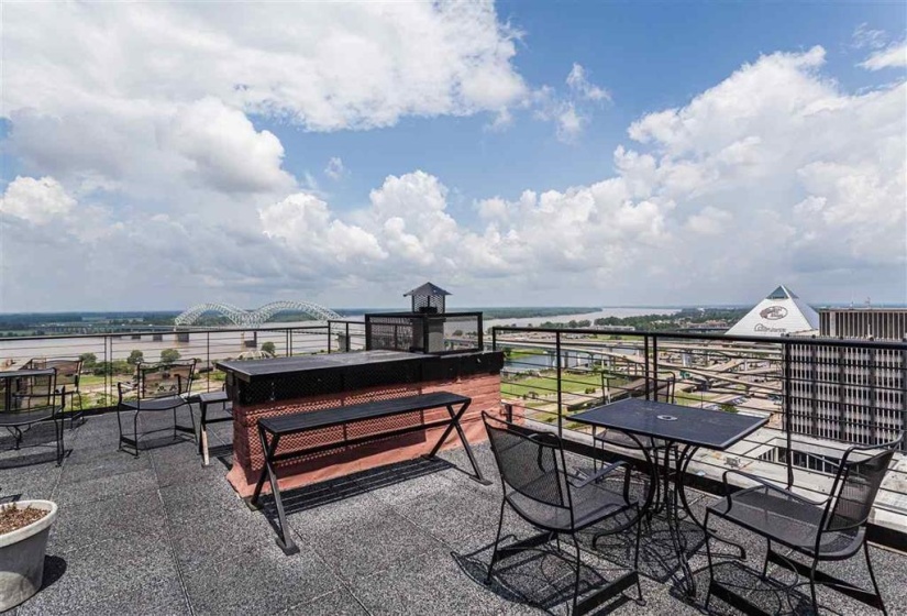 109 MAIN ST, Memphis, Tennessee 38103, 1 Bedroom Bedrooms, 3 Room Rooms,1 BathroomBathrooms,Residential,For Sale,MAIN,0,10211464