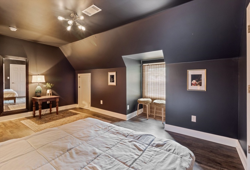 909 MCLEAN BLVD, Memphis, Tennessee 38114, 6 Bedrooms Bedrooms, 10 Rooms Rooms,4 BathroomsBathrooms,Residential,For Sale,MCLEAN,10211487