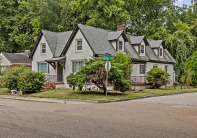 909 MCLEAN BLVD, Memphis, Tennessee 38114, 6 Bedrooms Bedrooms, 10 Rooms Rooms,4 BathroomsBathrooms,Residential,For Sale,MCLEAN,10211487 909 MCLEAN BLVD, Memphis, Tennessee 38114, 6 Bedrooms Bedrooms, 10 Rooms Rooms,4 BathroomsBathrooms,Residential,For Sale,MCLEAN,10211487