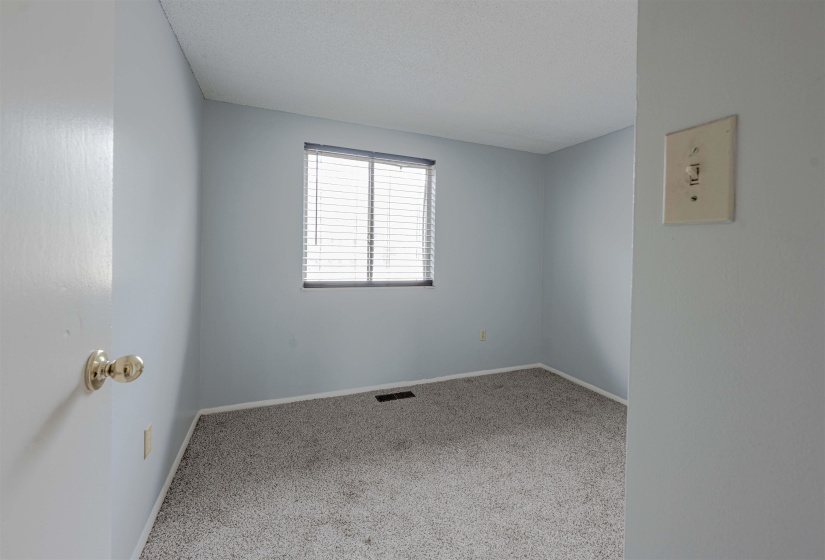 4175 CATALPA HILL DR, Bartlett, Tennessee 38135, 4 Bedrooms Bedrooms, 8 Rooms Rooms,2.1 BathroomsBathrooms,Residential,For Sale,CATALPA HILL,10211526