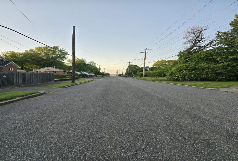 1572 HANAUER ST, Memphis, Tennessee 38109, 0 , 0 ,0,Multi-family,For Sale,HANAUER,0,10196313