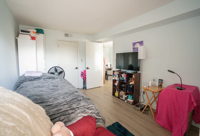 3589 COVINGTON PIKE, Memphis, Tennessee 38128, 2 Bedrooms Bedrooms, 6 Rooms Rooms,2 BathroomsBathrooms,Residential,For Sale,COVINGTON,10211731