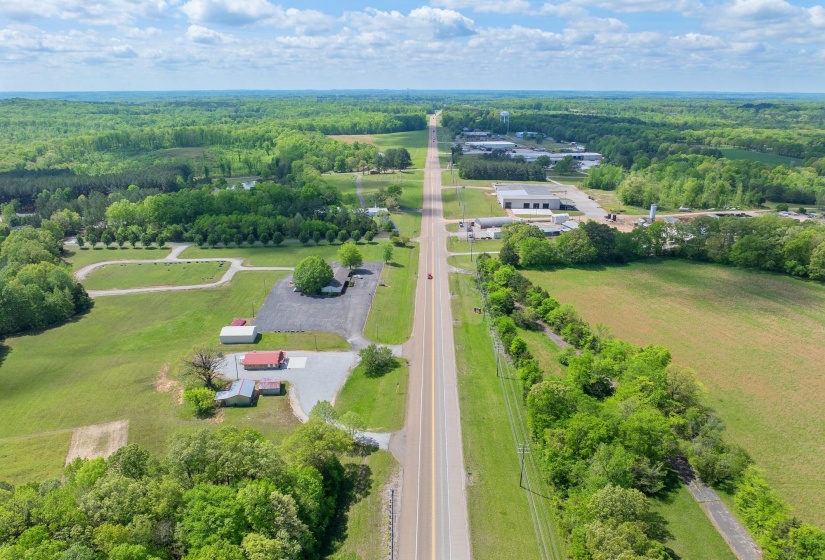 2598 TN AVE, Parsons, Tennessee 38363, ,Commercial/industrial,For Sale,TN,10211793