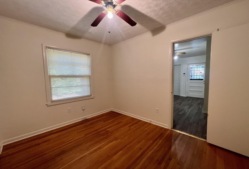 1384 WOODSTON DR, Memphis, Tennessee 38117, 3 Bedrooms Bedrooms, 6 Rooms Rooms,2 BathroomsBathrooms,Rental Properties,For Sale,WOODSTON,10211828
