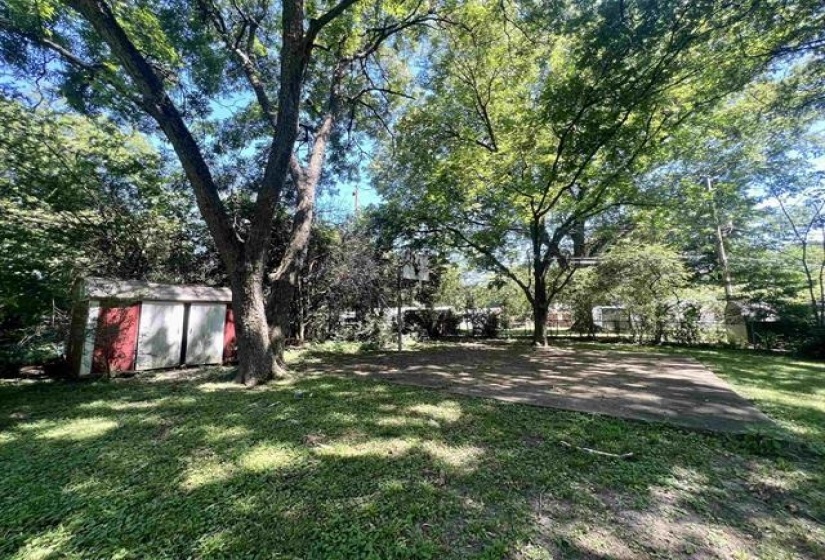 1384 WOODSTON DR, Memphis, Tennessee 38117, 3 Bedrooms Bedrooms, 6 Rooms Rooms,2 BathroomsBathrooms,Rental Properties,For Sale,WOODSTON,10211828