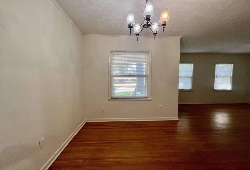 1384 WOODSTON DR, Memphis, Tennessee 38117, 3 Bedrooms Bedrooms, 6 Rooms Rooms,2 BathroomsBathrooms,Rental Properties,For Sale,WOODSTON,10211828