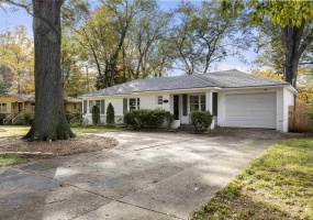 35 BENDEL CIR, Memphis, Tennessee 38117, 3 Bedrooms Bedrooms, 7 Rooms Rooms,2 BathroomsBathrooms,Residential,For Sale,BENDEL,10209899