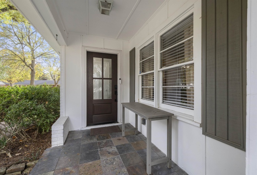 35 BENDEL CIR, Memphis, Tennessee 38117, 3 Bedrooms Bedrooms, 7 Rooms Rooms,2 BathroomsBathrooms,Residential,For Sale,BENDEL,10209899
