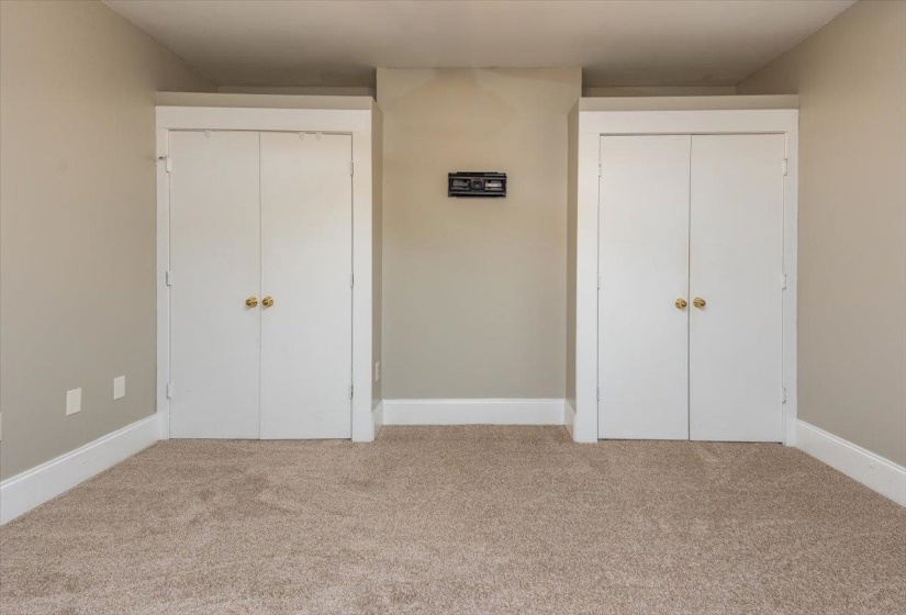 384 MULBERRY ST, Memphis, Tennessee 38103, 2 Bedrooms Bedrooms, 4 Rooms Rooms,1 BathroomBathrooms,Residential,For Sale,MULBERRY,10211818