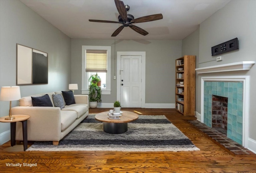 384 MULBERRY ST, Memphis, Tennessee 38103, 2 Bedrooms Bedrooms, 4 Rooms Rooms,1 BathroomBathrooms,Residential,For Sale,MULBERRY,10211818
