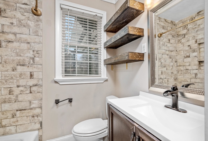 3787 SWAN RIDGE CIR, Memphis, Tennessee 38122, 3 Bedrooms Bedrooms, 7 Rooms Rooms,2 BathroomsBathrooms,Residential,For Sale,SWAN RIDGE,10211852