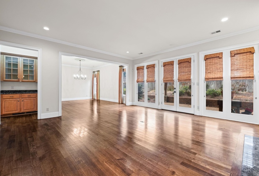182 BRENRICH CV, Memphis, Tennessee 38117, 4 Bedroom Bedrooms, 8 Room Rooms,4.2 BathroomBathrooms,Residential,For Sale,BRENRICH,0,10211921
