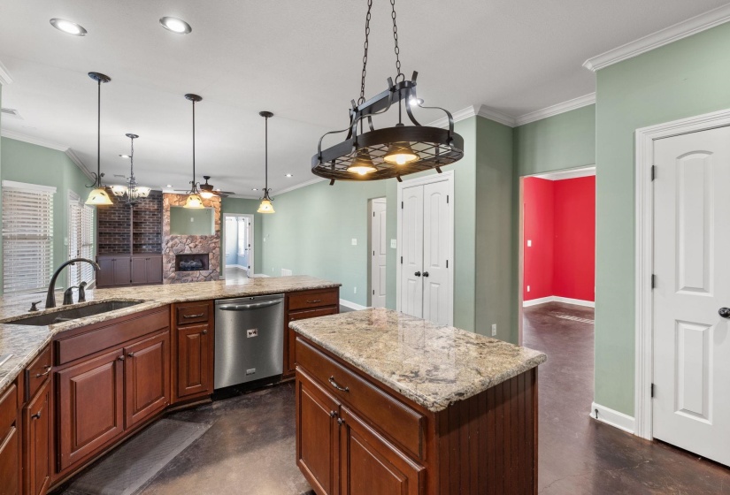 7190 LINNIE CV, Unincorporated, Tennessee 38002, 4 Bedrooms Bedrooms, 11 Rooms Rooms,2.1 BathroomsBathrooms,Residential,For Sale,LINNIE,10211974