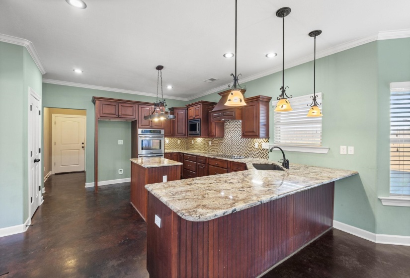 7190 LINNIE CV, Unincorporated, Tennessee 38002, 4 Bedrooms Bedrooms, 11 Rooms Rooms,2.1 BathroomsBathrooms,Residential,For Sale,LINNIE,10211974