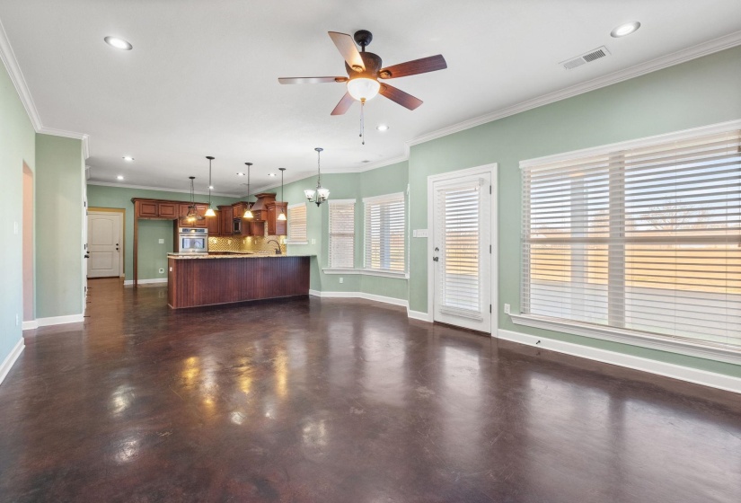 7190 LINNIE CV, Unincorporated, Tennessee 38002, 4 Bedrooms Bedrooms, 11 Rooms Rooms,2.1 BathroomsBathrooms,Residential,For Sale,LINNIE,10211974