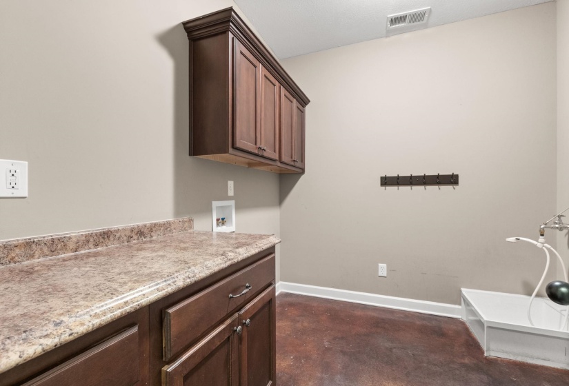 7190 LINNIE CV, Unincorporated, Tennessee 38002, 4 Bedrooms Bedrooms, 11 Rooms Rooms,2.1 BathroomsBathrooms,Residential,For Sale,LINNIE,10211974
