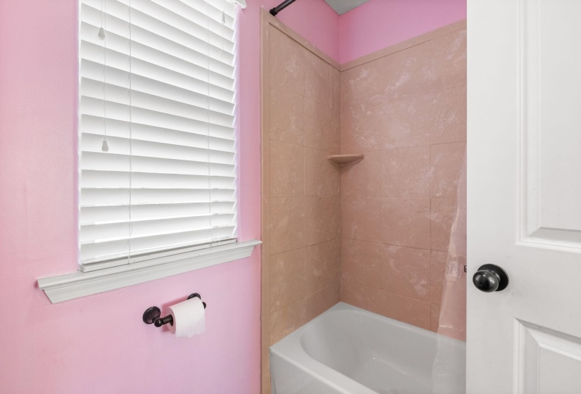 7190 LINNIE CV, Unincorporated, Tennessee 38002, 4 Bedrooms Bedrooms, 11 Rooms Rooms,2.1 BathroomsBathrooms,Residential,For Sale,LINNIE,10211974