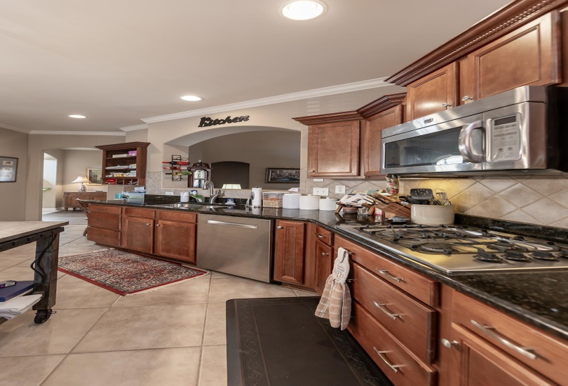 30 RUNNING BROOK LN, Oakland, Tennessee 38060, 3 Bedrooms Bedrooms, 8 Rooms Rooms,2.1 BathroomsBathrooms,Residential,For Sale,RUNNING BROOK,10211976