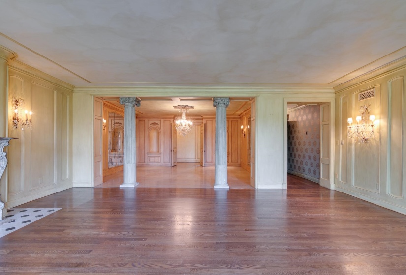 585 GREER ST, Memphis, Tennessee 38111, 3 Bedroom Bedrooms, 8 Room Rooms,3 BathroomBathrooms,Residential,For Sale,GREER,0,10212010
