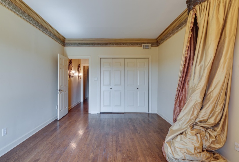 585 GREER ST, Memphis, Tennessee 38111, 3 Bedroom Bedrooms, 8 Room Rooms,3 BathroomBathrooms,Residential,For Sale,GREER,0,10212010