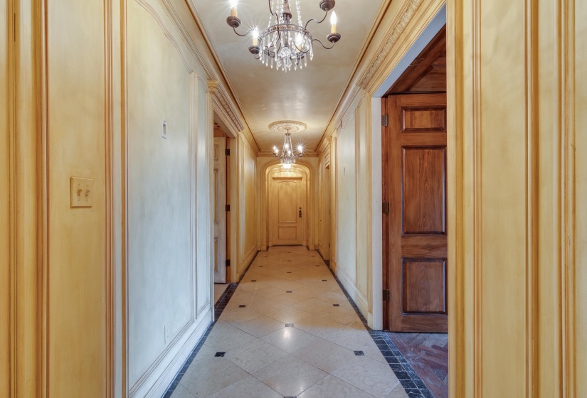585 GREER ST, Memphis, Tennessee 38111, 3 Bedroom Bedrooms, 8 Room Rooms,3 BathroomBathrooms,Residential,For Sale,GREER,0,10212010