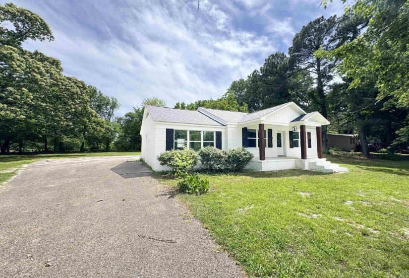 1321 59 HWY, Covington, Tennessee 38019, 3 Bedrooms Bedrooms, 7 Rooms Rooms,2 BathroomsBathrooms,Residential,For Sale,59,10212081