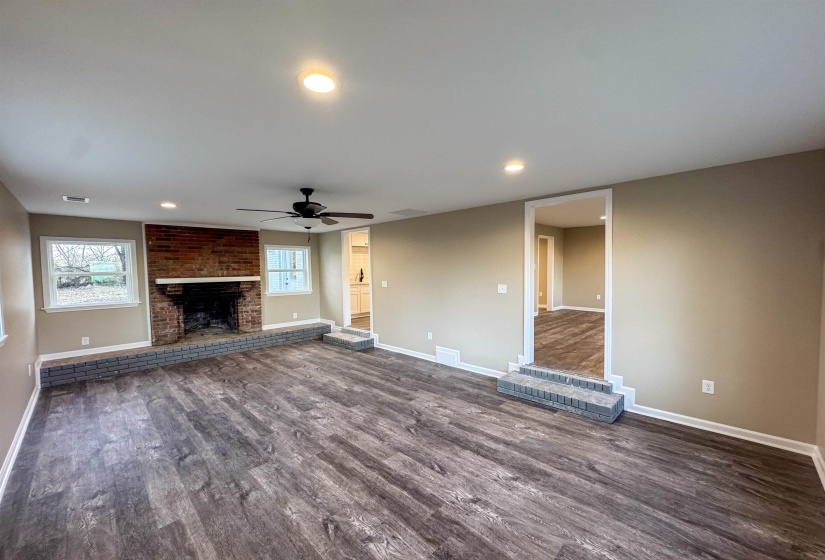 1321 59 HWY, Covington, Tennessee 38019, 3 Bedrooms Bedrooms, 7 Rooms Rooms,2 BathroomsBathrooms,Residential,For Sale,59,10212081