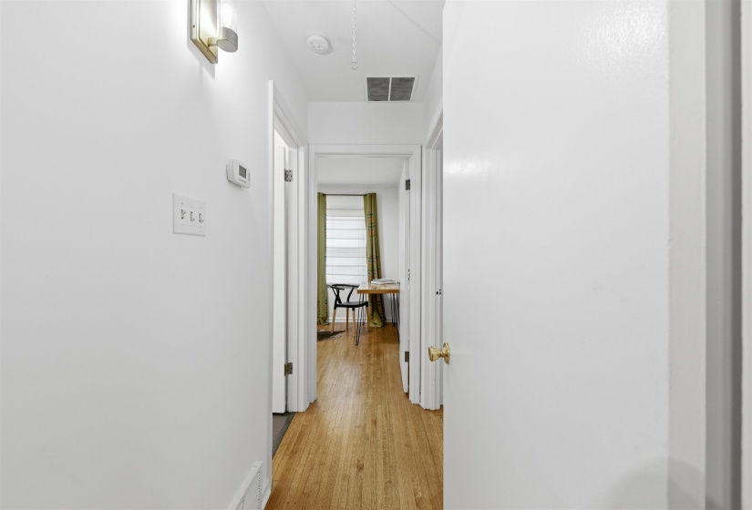 5055 ALROSE AVE, Memphis, Tennessee 38117, 3 Bedrooms Bedrooms, 8 Rooms Rooms,2 BathroomsBathrooms,Residential,For Sale,ALROSE,10212093