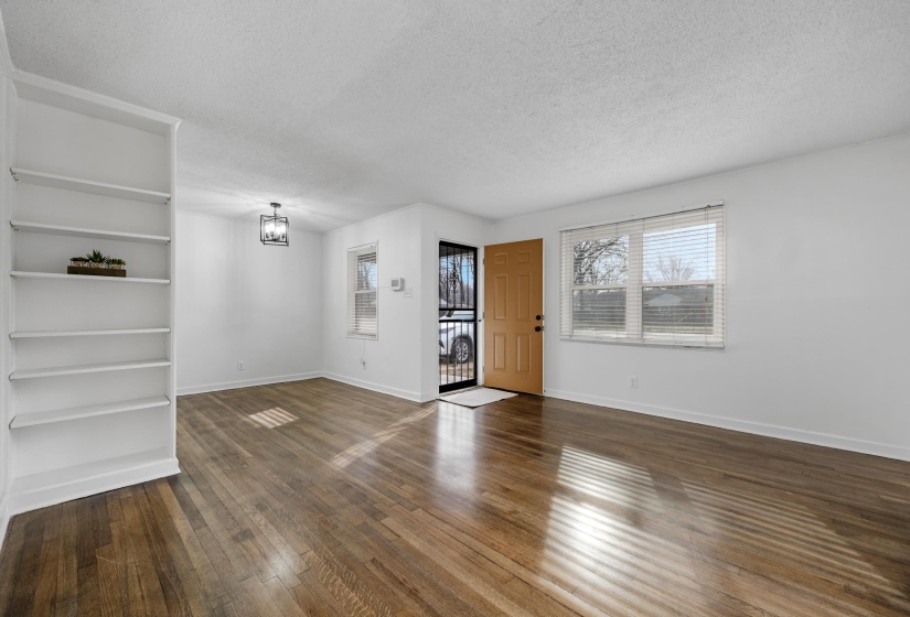 4808 QUINCE RD, Memphis, Tennessee 38117, 4 Bedrooms Bedrooms, 8 Rooms Rooms,2 BathroomsBathrooms,Residential,For Sale,QUINCE,10211226