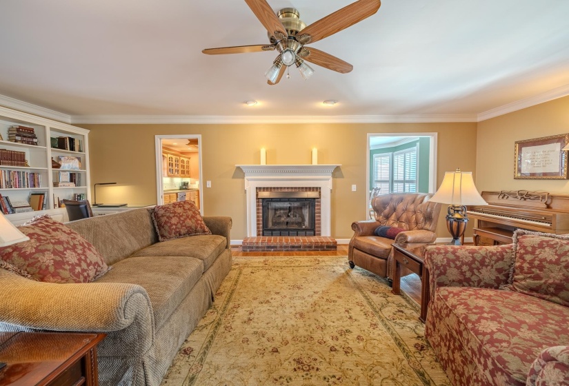 115 SEQUOIA PL, Savannah, Tennessee 38372, 3 Bedrooms Bedrooms, 7 Rooms Rooms,2.2 BathroomsBathrooms,Residential,For Sale,SEQUOIA,10212168