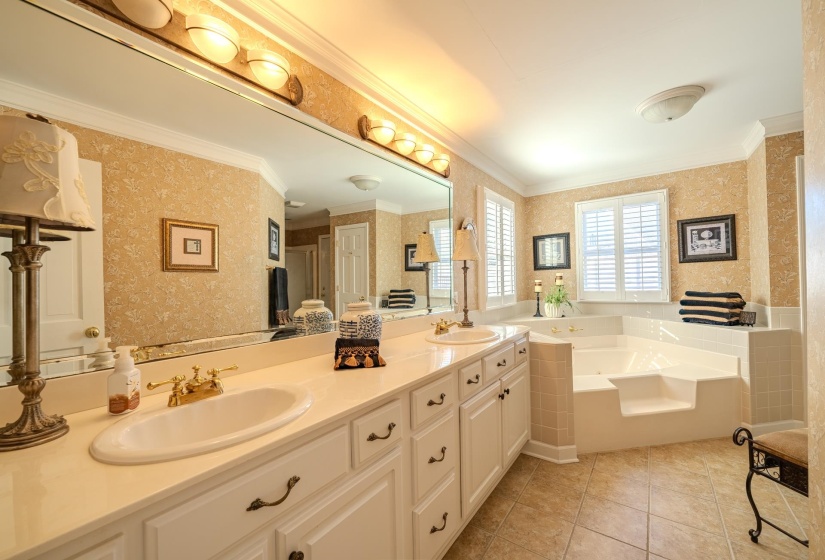 115 SEQUOIA PL, Savannah, Tennessee 38372, 3 Bedrooms Bedrooms, 7 Rooms Rooms,2.2 BathroomsBathrooms,Residential,For Sale,SEQUOIA,10212168