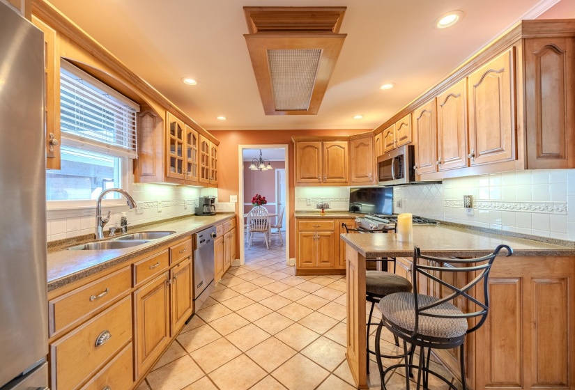 115 SEQUOIA PL, Savannah, Tennessee 38372, 3 Bedrooms Bedrooms, 7 Rooms Rooms,2.2 BathroomsBathrooms,Residential,For Sale,SEQUOIA,10212168