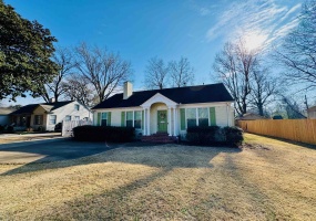 3419 HIGHLAND PARK PL, Memphis, Tennessee 38111, 3 Bedrooms Bedrooms, 8 Rooms Rooms,2.1 BathroomsBathrooms,Residential,For Sale,HIGHLAND PARK,10212179