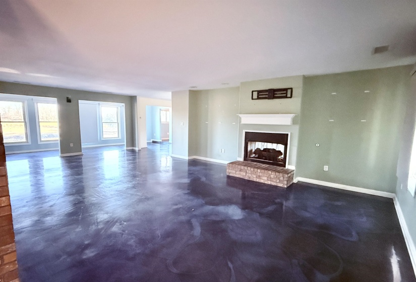 250 MCDOW LN, Covington, Tennessee 38019, 5 Bedrooms Bedrooms, 11 Rooms Rooms,4.1 BathroomsBathrooms,Residential,For Sale,MCDOW,10212224
