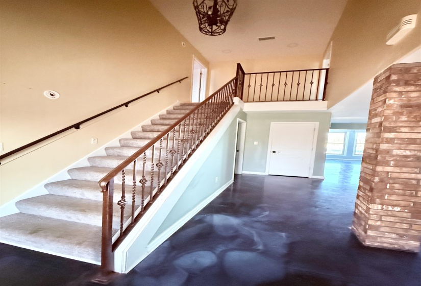 250 MCDOW LN, Covington, Tennessee 38019, 5 Bedrooms Bedrooms, 11 Rooms Rooms,4.1 BathroomsBathrooms,Residential,For Sale,MCDOW,10212224